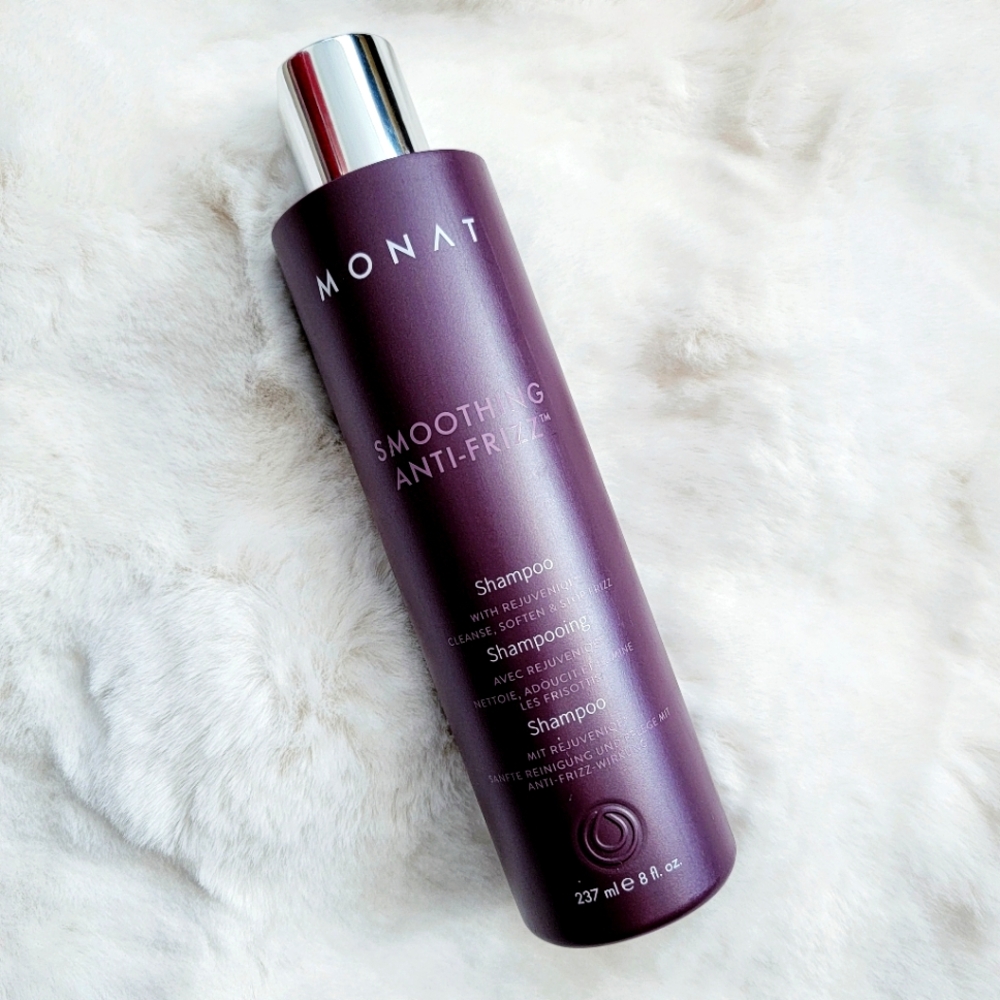 🕊️ Monat Smoothing Anti-Frizz Shampoo -Unopened